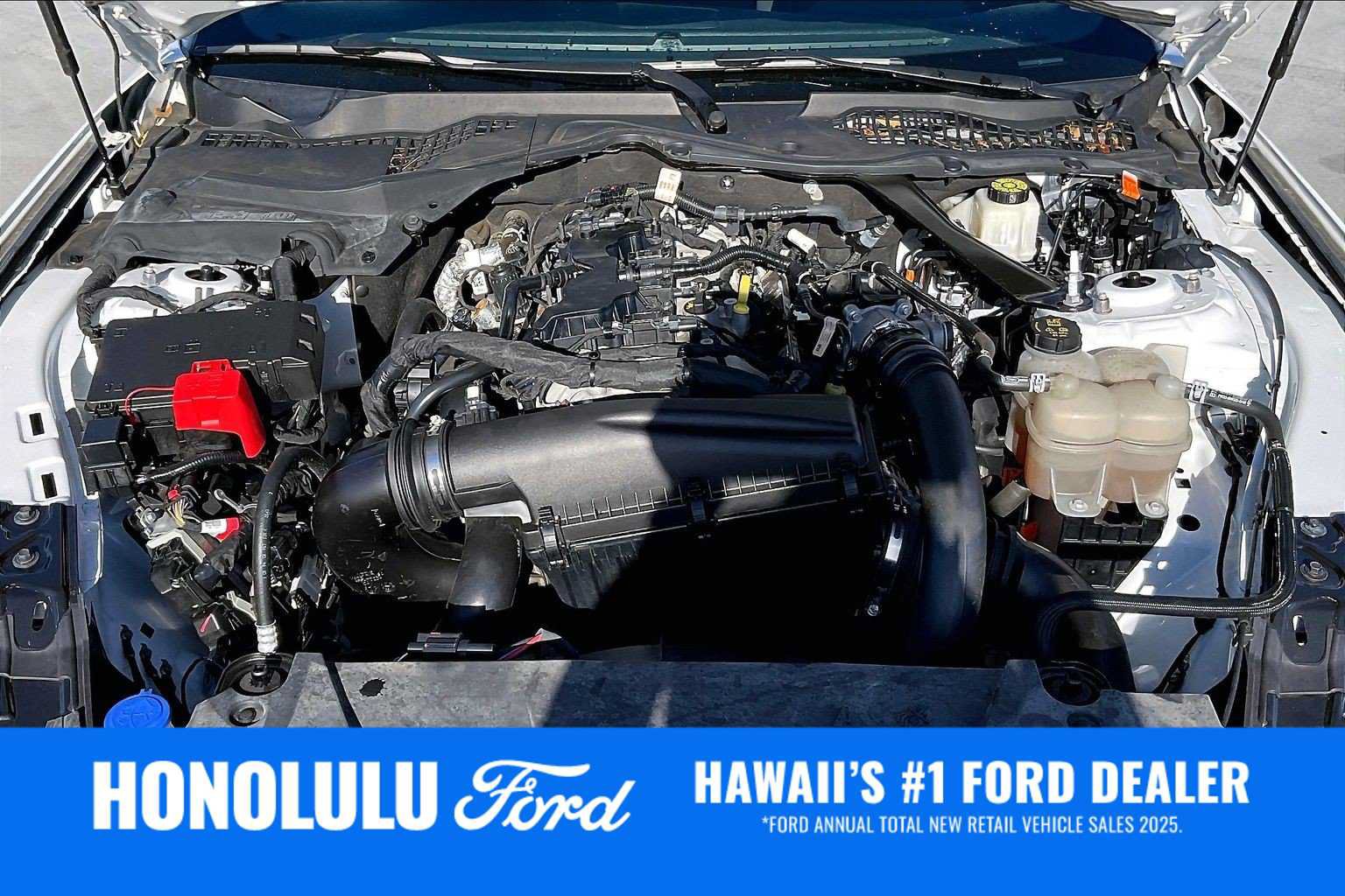 Used 2024 Ford Mustang Convertible RWD image 9