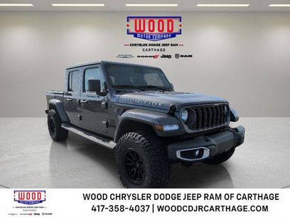 Used 2025 Jeep Gladiator Sport