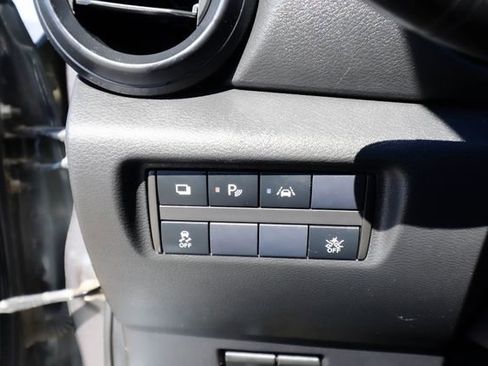 Used 2024 Nissan Versa S FWD image 48