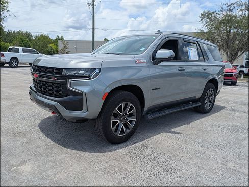 Used 2023 Chevrolet Tahoe Z71 w/ Luxury Package AWD/4WD image 8