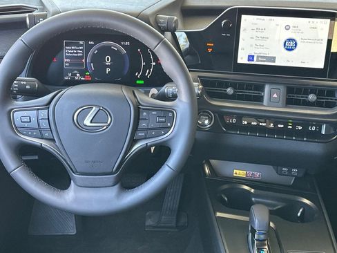New 2026 Lexus UX 300h FWD image 24