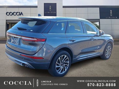 Certified 2022 Lincoln Corsair AWD w/ Equipment Group 101A image 4