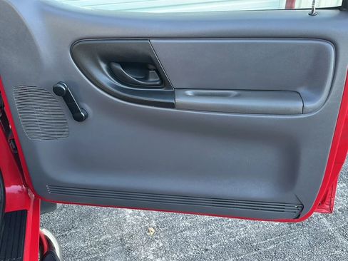 Used 2002 Ford Ranger 2WD Regular Cab image 10