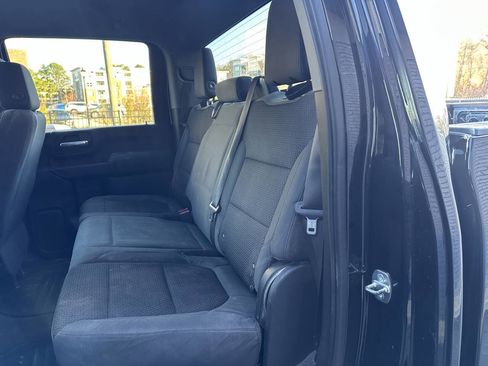 Used 2020 Chevrolet Silverado 2500 Custom w/ Custom Value Package image 8