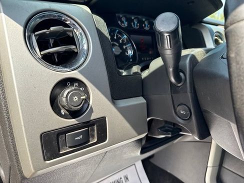 Used 2014 Ford F150 Lariat w/ Equipment Group 502A Luxury AWD/4WD image 37