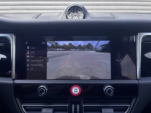 Certified 2026 Porsche Macan Turbo AWD/4WD image 20
