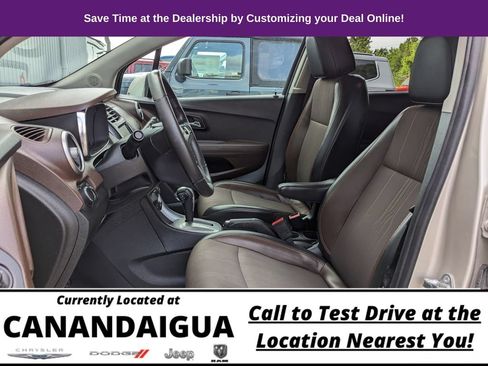 Used 2016 Chevrolet Trax LT w/ LT Convenience Package AWD/4WD image 15