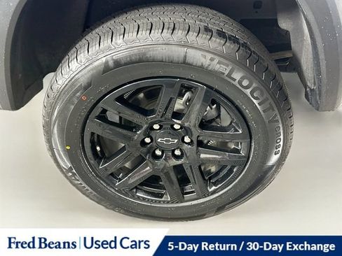 Used 2024 Chevrolet Colorado Trail Boss w/ Technology Package AWD/4WD image 38