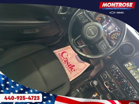 Used 2021 Jeep Gladiator Sport AWD/4WD image 24