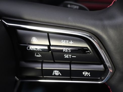 Used 2025 MAZDA CX-70 Plug-In Hybrid w/ Premium Plus image 36