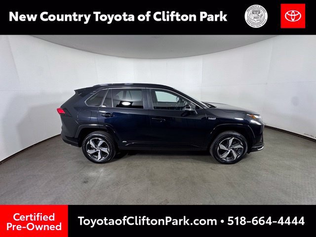 Used 2024 Toyota RAV4 SE AWD/4WD image 8