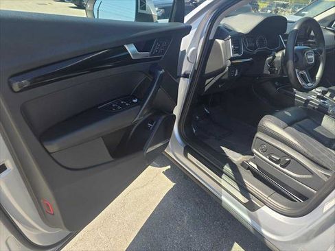 Used 2018 Audi Q5 2.0T Premium Plus w/ Premium Plus Package AWD/4WD image 23