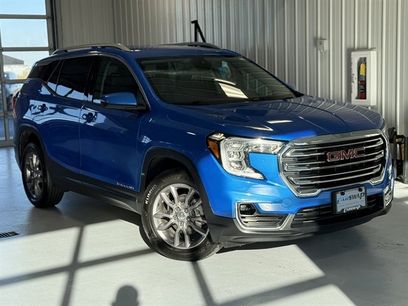 Used 2024 GMC Terrain SLT