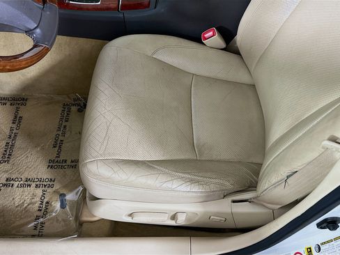 Used 2010 Lexus ES 350 image 20