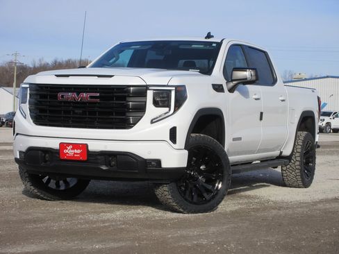 New 2026 GMC Sierra 1500 Elevation w/ Elevation Premium Package image 9