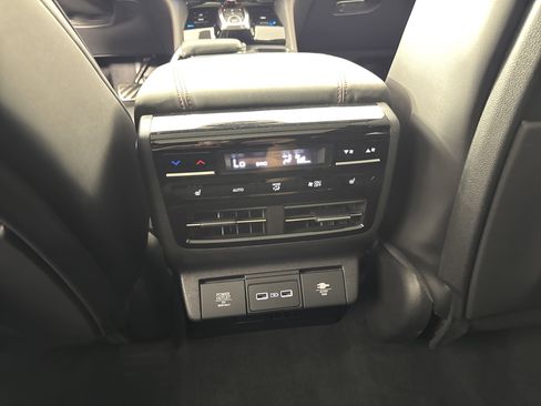 Used 2024 Acura MDX Type S image 33
