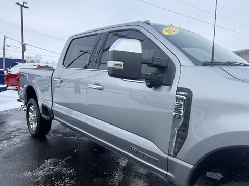 Used 2023 Ford F350 Lariat w/ Lariat Ultimate Package image 9