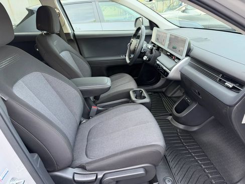 Used 2024 Hyundai Ioniq 5 SEL image 21