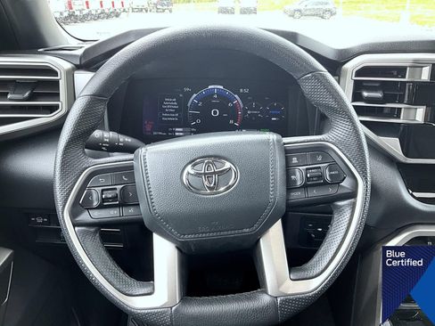 Used 2025 Toyota Sequoia SR5 AWD/4WD image 11