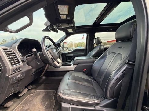 Used 2017 Ford F250 Platinum w/ Platinum Ultimate Package image 13