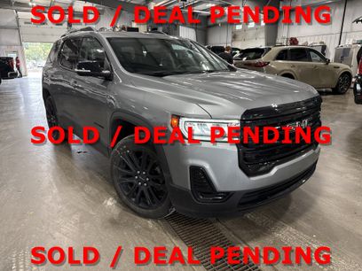 Used 2023 GMC Acadia SLE w/ Driver Convenience Package