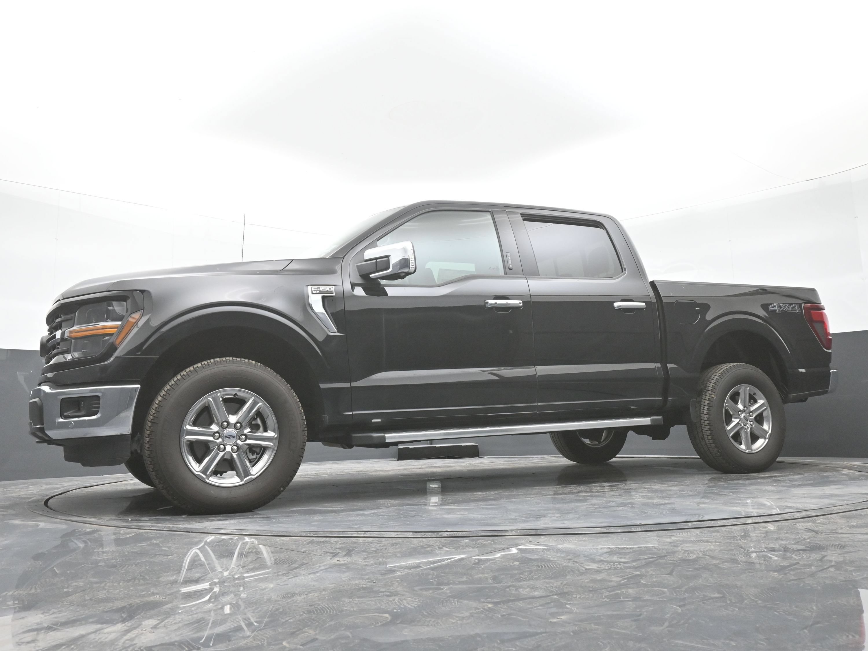 Used 2024 Ford F150 XLT w/ Equipment Group 302A MID AWD/4WD image 35