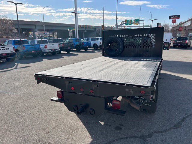 Used 2016 Ford F550 4x4 Regular Cab Super Duty image 9