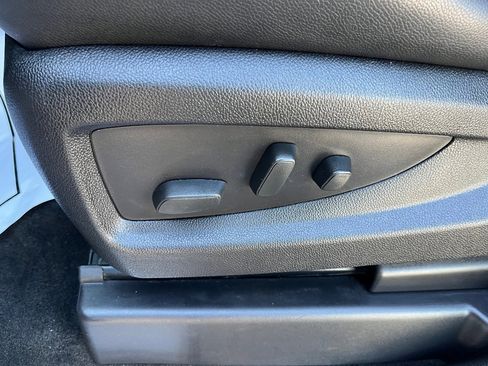 Used 2016 Chevrolet Tahoe LT image 27