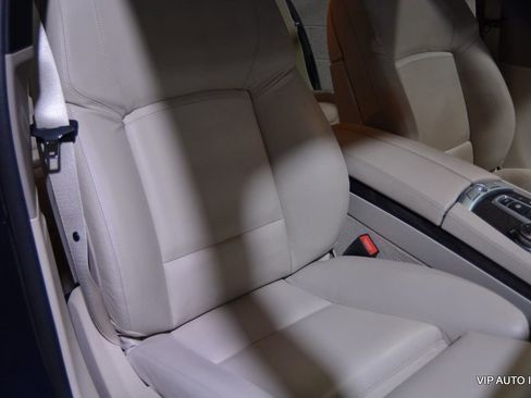 Used 2014 BMW 750Li xDrive image 16