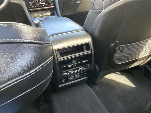 Used 2023 Jeep Grand Cherokee 4WD 4xe w/ Luxury Tech Group II image 28