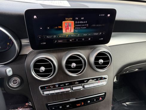 Certified 2022 Mercedes-Benz GLC 300 4MATIC image 18