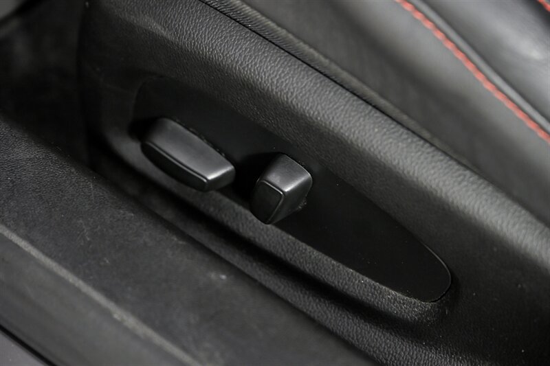 Used 2022 Chevrolet Camaro ZL1 RWD image 23