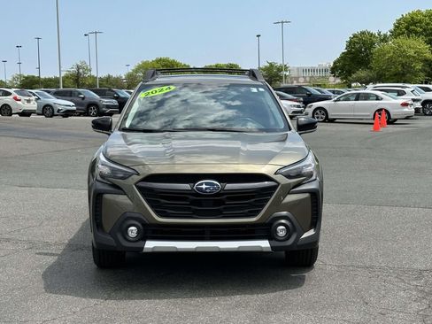 Used 2024 Subaru Outback Limited AWD/4WD image 7