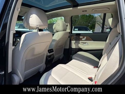 New 2026 Mercedes-Benz GLS 450 4MATIC image 17