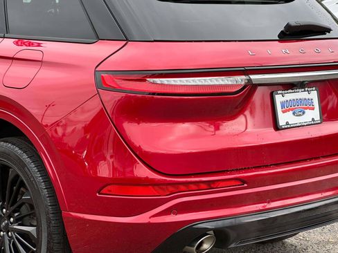 Used 2023 Lincoln Corsair Reserve w/ Equipment Group 201A image 8