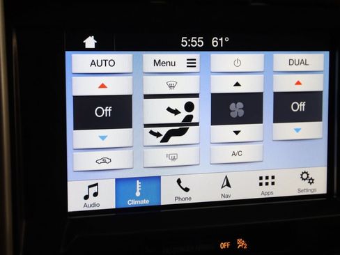 Used 2019 Ford F150 Lariat image 29