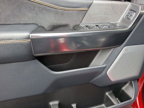 Used 2024 Ford F250 Platinum w/ Tremor Off-Road Package image 12