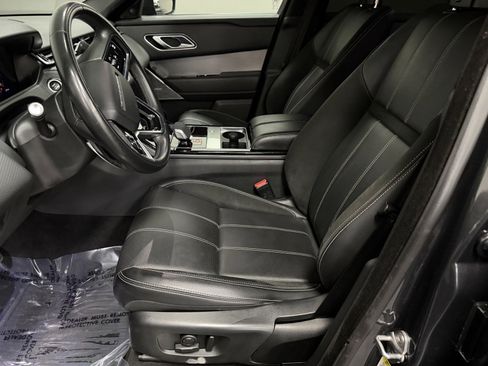 Used 2021 Land Rover Range Rover Velar R-Dynamic S image 22