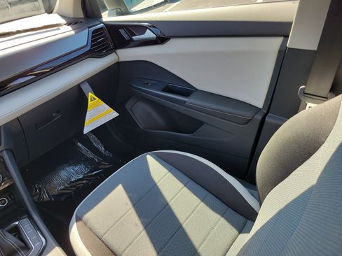 New 2026 Volkswagen Taos S FWD image 4