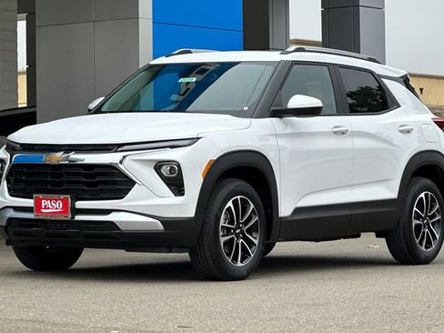 New 2026 Chevrolet TrailBlazer LT w/ Convenience Package AWD/4WD image 10