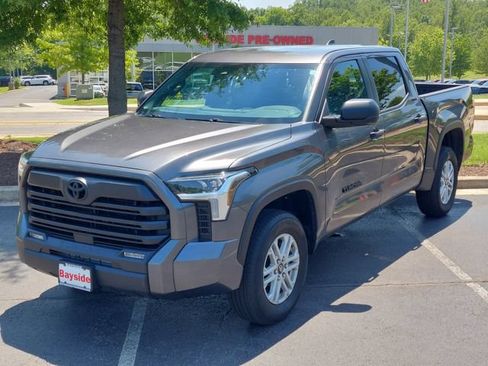 Used 2025 Toyota Tundra SR5 AWD/4WD image 7