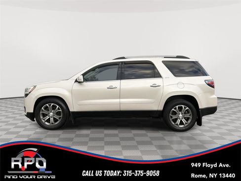 Used 2015 GMC Acadia SLT image 2