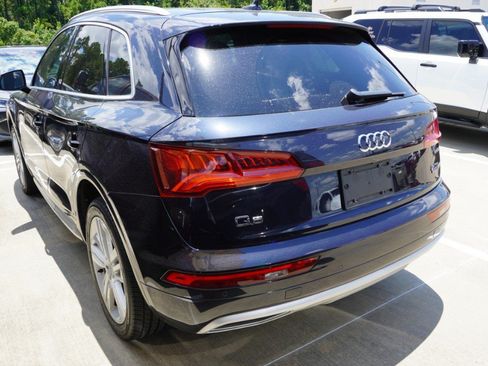 Used 2018 Audi Q5 2.0T Premium Plus w/ Premium Plus Package AWD/4WD image 7