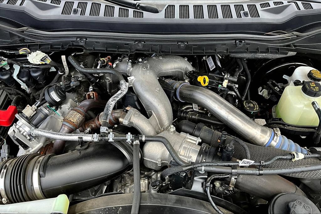 Used 2026 Ford F250 Lariat AWD/4WD image 32