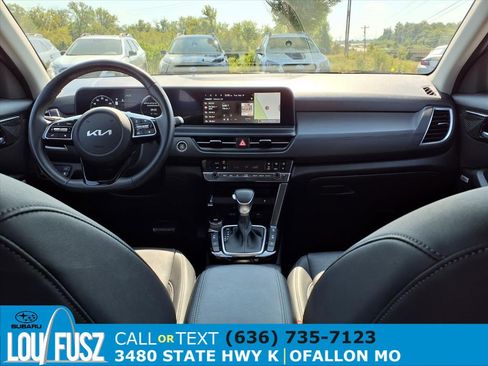 Used 2024 Kia Seltos SX w/ SX Sunroof Package image 8