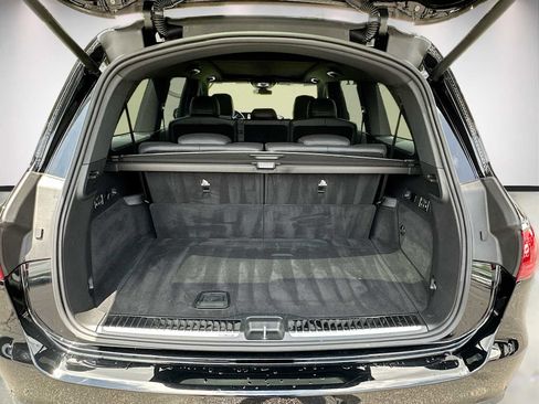 Used 2025 Mercedes-Benz GLS 450 4MATIC image 28
