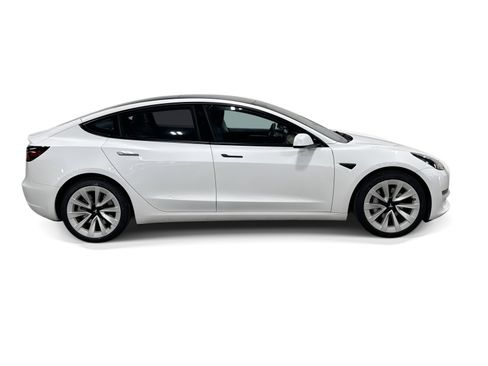 Certified 2023 Tesla Model 3 Standard Range RWD image 7