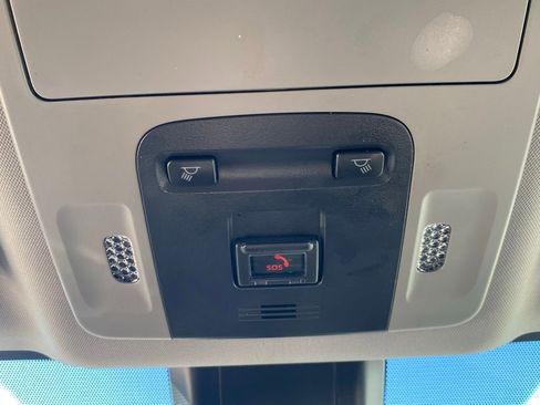 Used 2024 Toyota Camry SE image 24