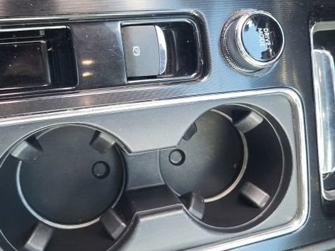Used 2022 Lincoln Corsair AWD w/ Premium Package image 36