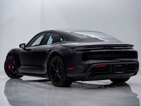 Certified 2023 Porsche Taycan GTS image 3